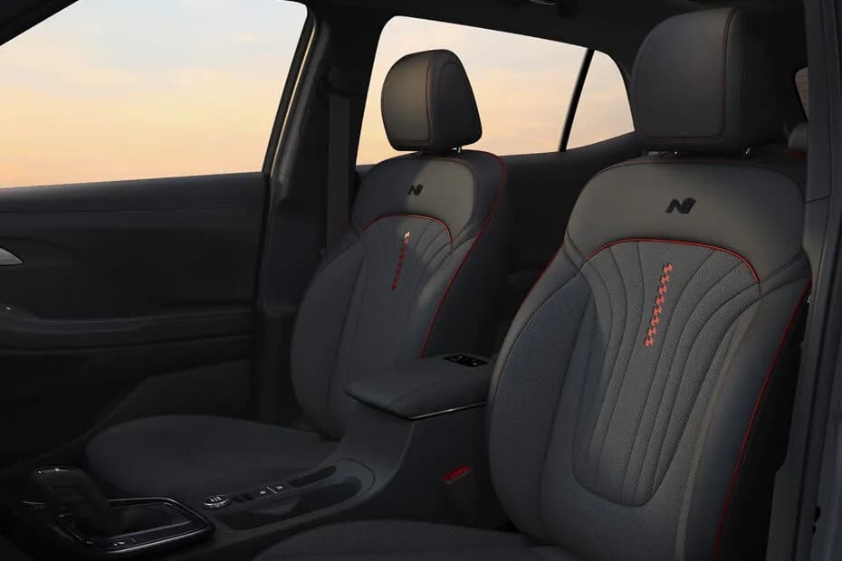Thumbnail 4 of HYUNDAI CRETA