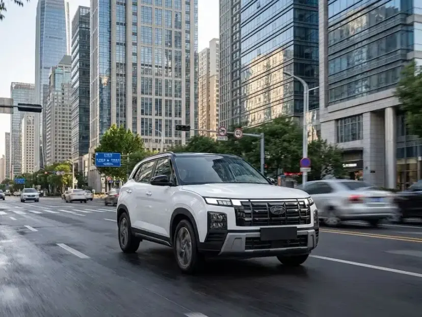 Thumbnail 1 of HYUNDAI CRETA